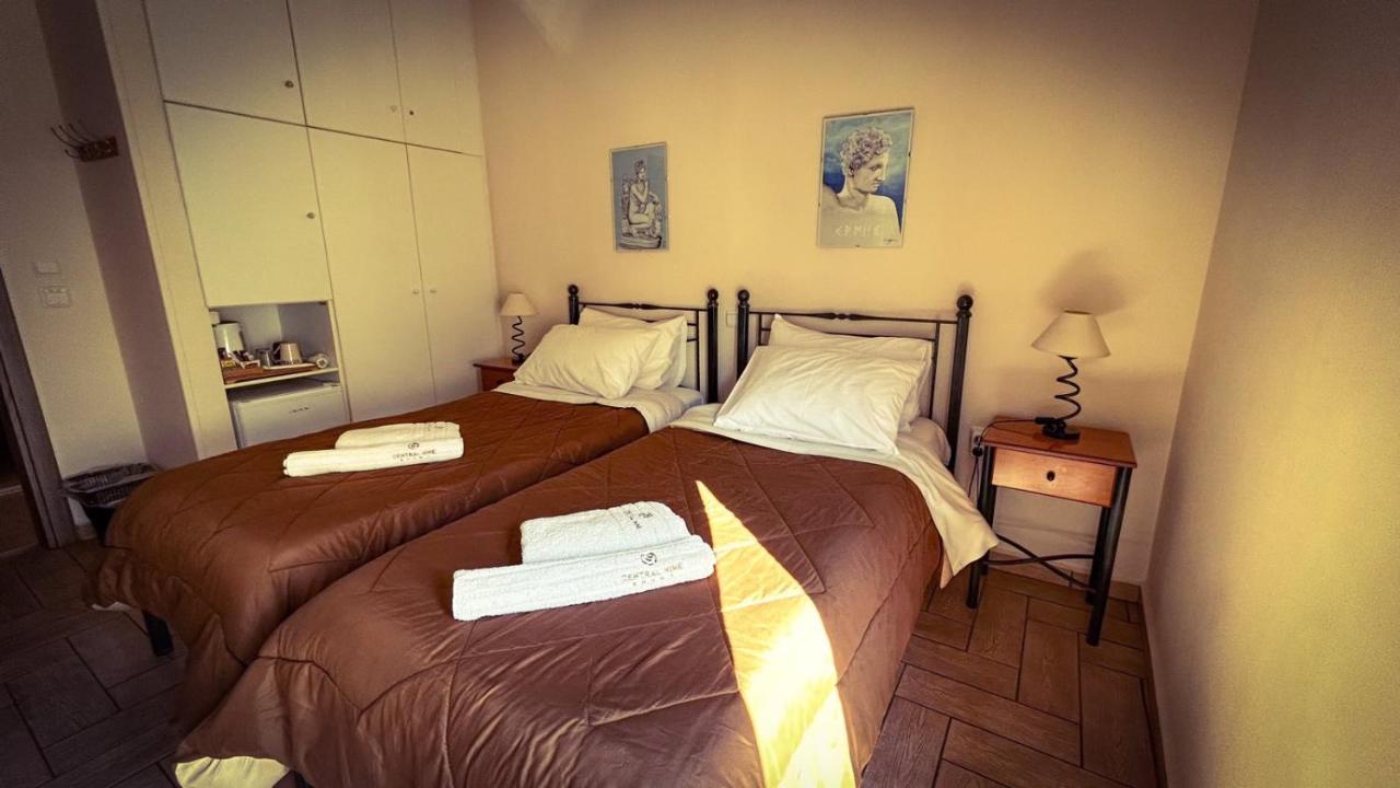 Central 9 Rooms Ermoúpoli Eksteriør bilde