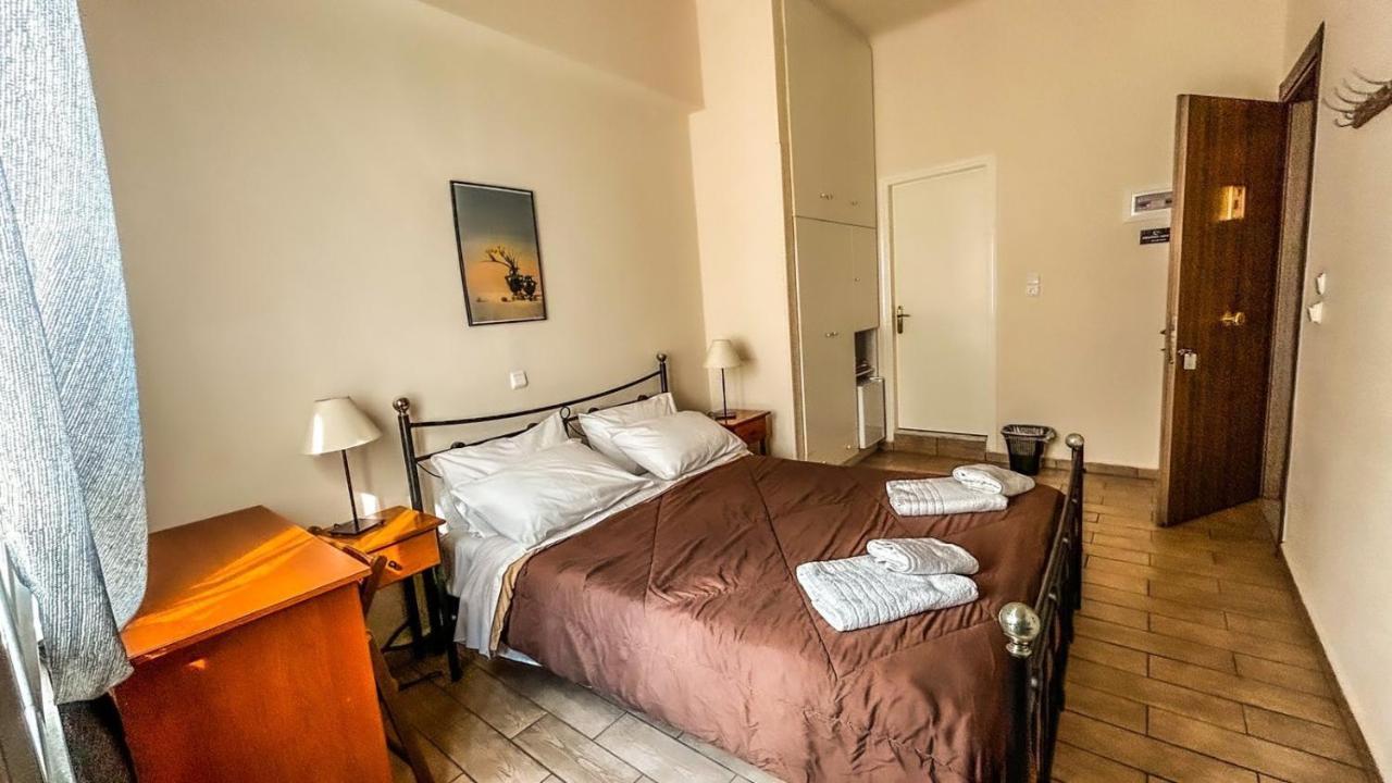 Central 9 Rooms Ermoúpoli Eksteriør bilde